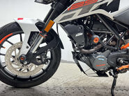 KTM Duke 2017 MK2 10K SERVICED NEW MOT WARRANTY 29
