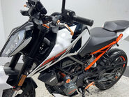 KTM Duke 2017 MK2 10K SERVICED NEW MOT WARRANTY 25