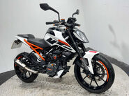 KTM Duke 2017 MK2 10K SERVICED NEW MOT WARRANTY 24