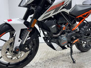 KTM Duke 2017 MK2 10K SERVICED NEW MOT WARRANTY 27
