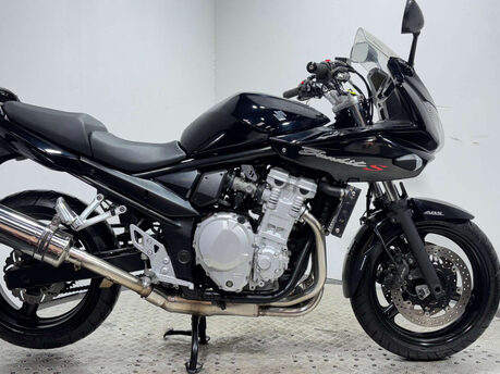 Suzuki Bandit GSF 2008 19K SERVICED NEW MOT WARRANTY 650CC A2