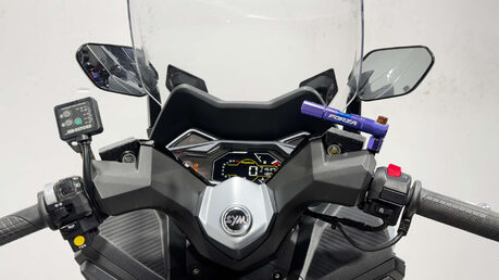SYM Cruisym 125 2022 11K LARGE MAXI SCOOTER NEW MOT SERVICED 125CC AUTO 13