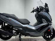 SYM Cruisym 125 2022 11K LARGE MAXI SCOOTER NEW MOT SERVICED 125CC AUTO 1