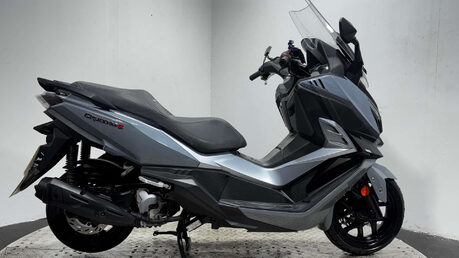 SYM Cruisym 125 2022 11K LARGE MAXI SCOOTER NEW MOT SERVICED 125CC AUTO 1