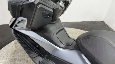 SYM Cruisym 125 2022 11K LARGE MAXI SCOOTER NEW MOT SERVICED 125CC AUTO 18