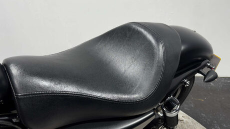 Harley-Davidson Sportster 883 XL883N Iron 2013 12k serviced new mot warranty 883 A2 16