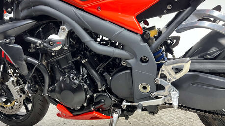 Triumph Speed Triple 2010 32K NEW MOT SERVICED SUPERNAKED 49