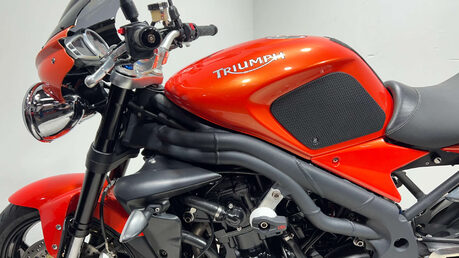 Triumph Speed Triple 2010 32K NEW MOT SERVICED SUPERNAKED 40