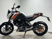 KTM Duke 2016 5k new part 125cc learner naked new mot serviced warranty 4