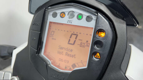 KTM Duke 2016 5k new part 125cc learner naked new mot serviced warranty 32