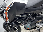 KTM Duke 2016 5k new part 125cc learner naked new mot serviced warranty 43