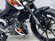 KTM Duke 2016 5k new part 125cc learner naked new mot serviced warranty 25