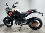 KTM Duke 2016 5k new part 125cc learner naked new mot serviced warranty 6