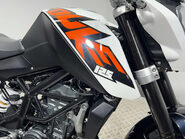 KTM Duke 2016 5k new part 125cc learner naked new mot serviced warranty 24