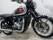 BSA Gold Star 650 2024 only 324 miles retro bike with a twist 650cc single 31