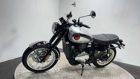 BSA Gold Star 650 2024 only 324 miles retro bike with a twist 650cc single 5