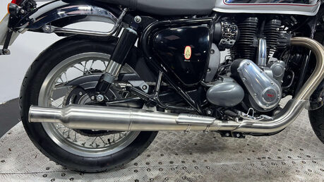 BSA Gold Star 650 2024 only 324 miles retro bike with a twist 650cc single 15