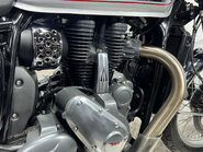 BSA Gold Star 650 2024 only 324 miles retro bike with a twist 650cc single 27
