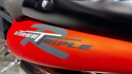 Triumph Street Triple R 2009 21K SERVICED WARRANTY VERY CLEAN 675CC 33