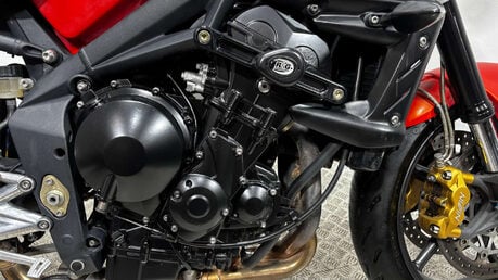 Triumph Street Triple R 2009 21K SERVICED WARRANTY VERY CLEAN 675CC 18