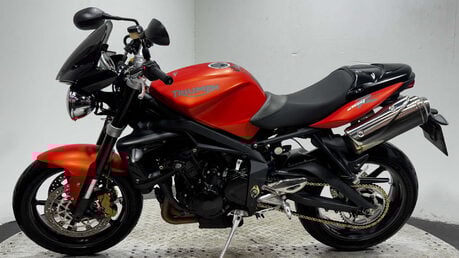 Triumph Street Triple R 2009 21K SERVICED WARRANTY VERY CLEAN 675CC 4