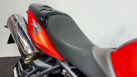 Triumph Street Triple R 2009 21K SERVICED WARRANTY VERY CLEAN 675CC 32
