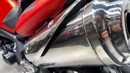 Triumph Street Triple R 2009 21K SERVICED WARRANTY VERY CLEAN 675CC 36