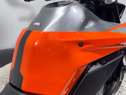 KTM Duke 2018 7K EXCELLENT CONDITION NEW MOT WARRANTY SERVICED 790CC 31