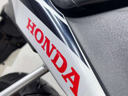 Honda CBR REPSOL 2017 7K SERVICED WARRANTY MOT 125CC SPORT BIKE 35