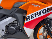 Honda CBR REPSOL 2017 7K SERVICED WARRANTY MOT 125CC SPORT BIKE 9