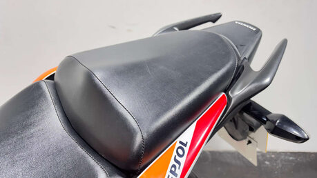 Honda CBR REPSOL 2017 7K SERVICED WARRANTY MOT 125CC SPORT BIKE 14