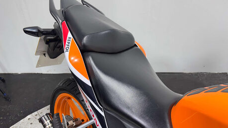 Honda CBR REPSOL 2017 7K SERVICED WARRANTY MOT 125CC SPORT BIKE 39