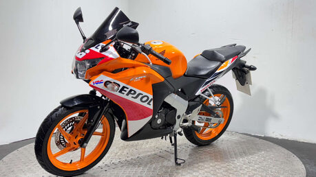 Honda CBR REPSOL 2017 7K SERVICED WARRANTY MOT 125CC SPORT BIKE 5