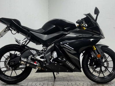 Yamaha R125 125 ABS Super Sports Petrol CVT Euro 4 (15 ps)
