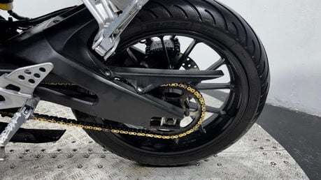 Yamaha R125 125 ABS Super Sports Petrol CVT Euro 4 (15 ps) 19