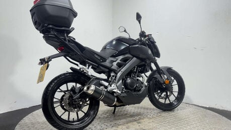 Yamaha MT-125 2017 20K 1 OWNER WARRANTY SERVICED 125CC LEARNER BIKE 5
