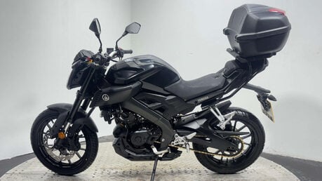 Yamaha MT-125 2017 20K 1 OWNER WARRANTY SERVICED 125CC LEARNER BIKE 4