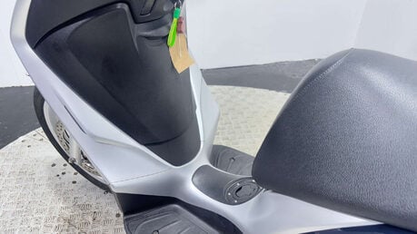 Piaggio Medley 2019 9K GREAT CONDITION SERVICED WARRANTY 125CC SCOOTER 9