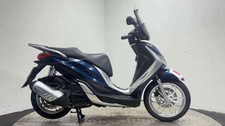 Piaggio Medley 2019 9K GREAT CONDITION SERVICED WARRANTY 125CC SCOOTER 1