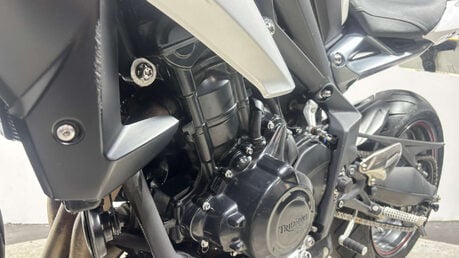 Triumph Street Triple 2016 66 PLATE 7K SERVICED WARRANTY VERY CLEAN SC PROJECT EXHAUST 31