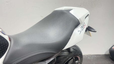Triumph Street Triple 2016 66 PLATE 7K SERVICED WARRANTY VERY CLEAN SC PROJECT EXHAUST 27