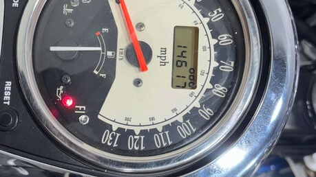 Kawasaki Vulcan 900 VN900 2008 14K GREAT CONDITION SERVICED STUNNING CRUISER BIKE A2 24