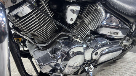 Yamaha XVS Dragstar 1100 2010 1k very clean cruiser bike 14