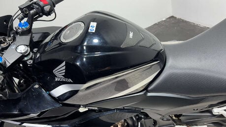 Honda CBR500R CBR 500 2018 9K NEW MOT WARRANTY SERVICED 500CC A2 30