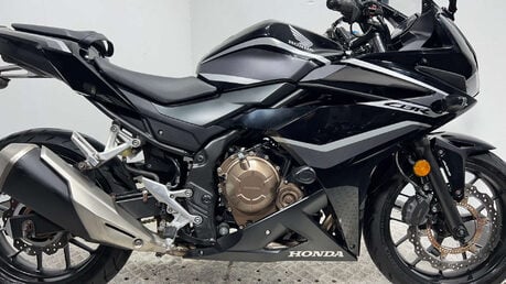 Honda CBR500R CBR 500 2018 9K NEW MOT WARRANTY SERVICED 500CC A2 12