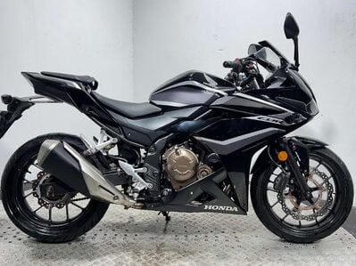Honda CBR500R CBR 500 2018 9K NEW MOT WARRANTY SERVICED 500CC A2