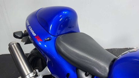 Suzuki GSX1300R Hayabusa MK2 2007 32k MOT 10/26 warranty iconic big cc rocket 1300cc 33