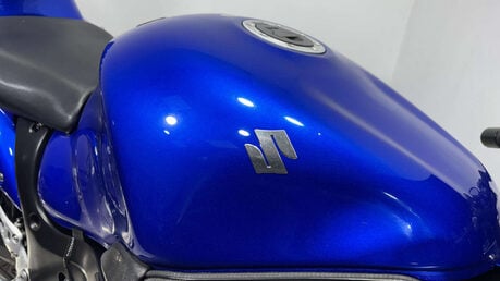 Suzuki GSX1300R Hayabusa MK2 2007 32k MOT 10/26 warranty iconic big cc rocket 1300cc 19