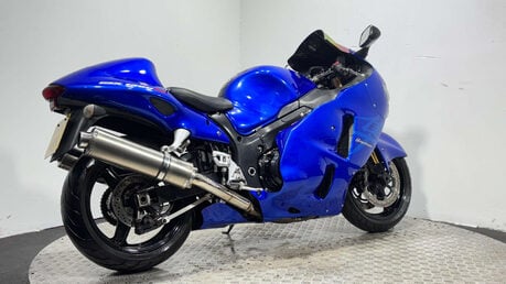 Suzuki GSX1300R Hayabusa MK2 2007 32k MOT 10/26 warranty iconic big cc rocket 1300cc 2