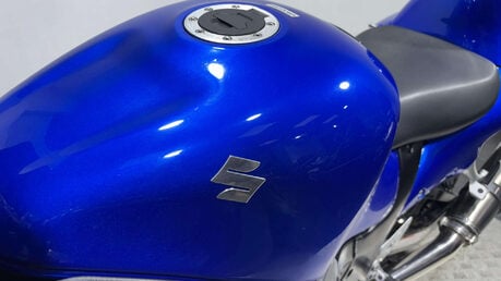 Suzuki GSX1300R Hayabusa MK2 2007 32k MOT 10/26 warranty iconic big cc rocket 1300cc 21
